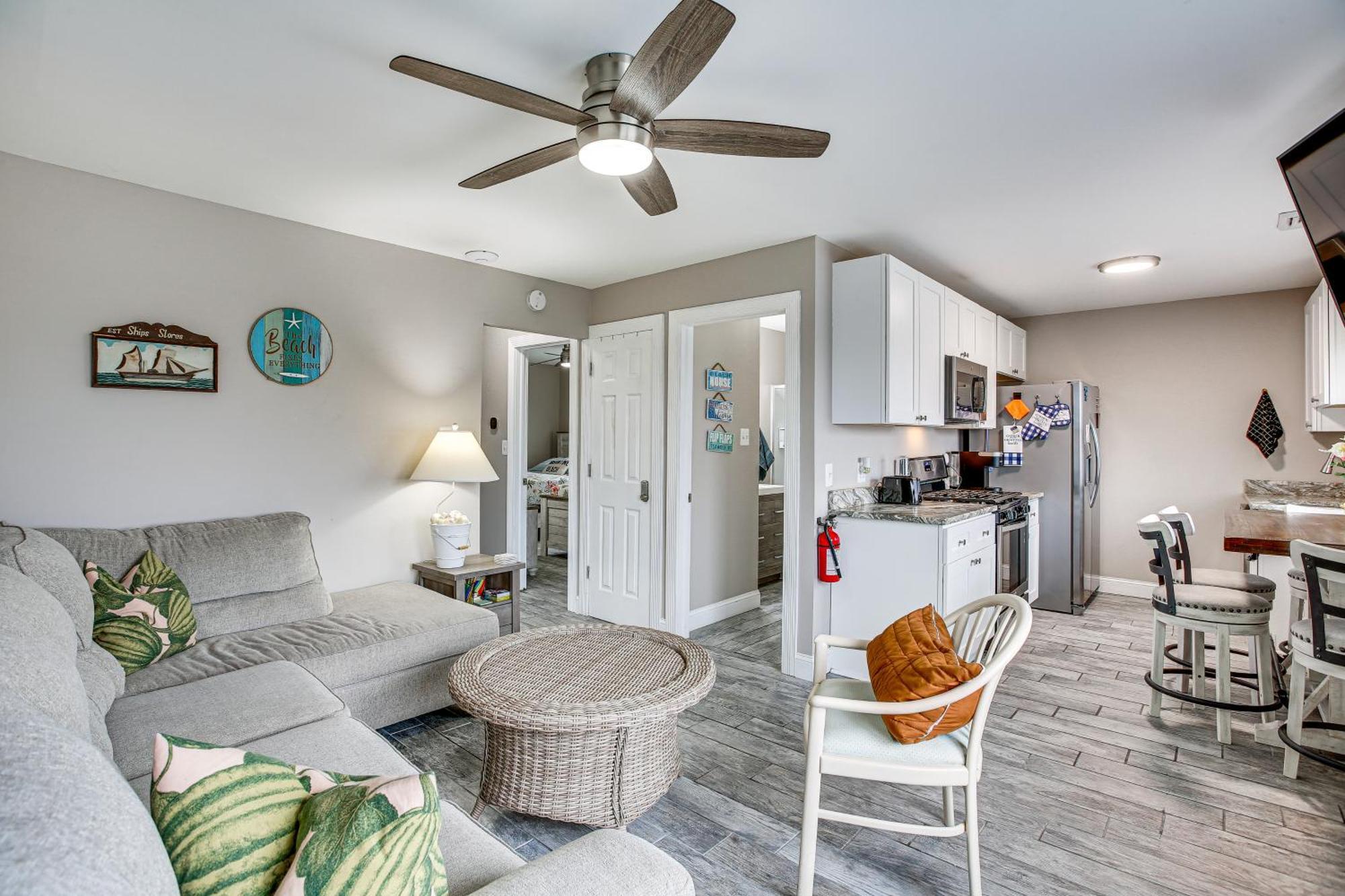 Bright Duplex Condo Walk To Brigantine Beach! Экстерьер фото